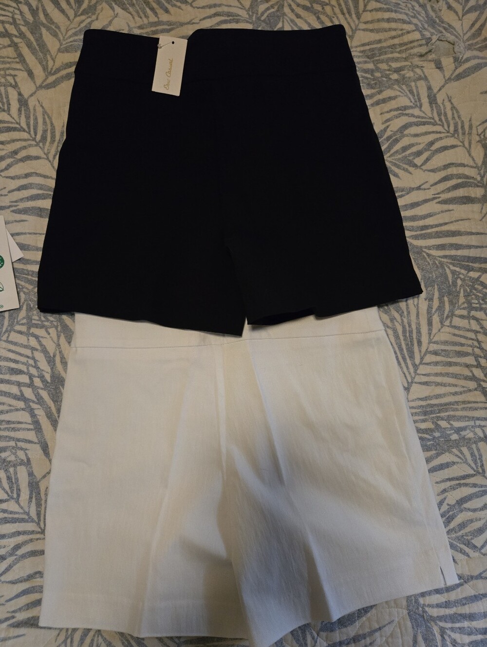 Bundle 2 Pairs Eric Casual Classic Women's Pull-On Shorts — White and Black - Picture 2 of 15